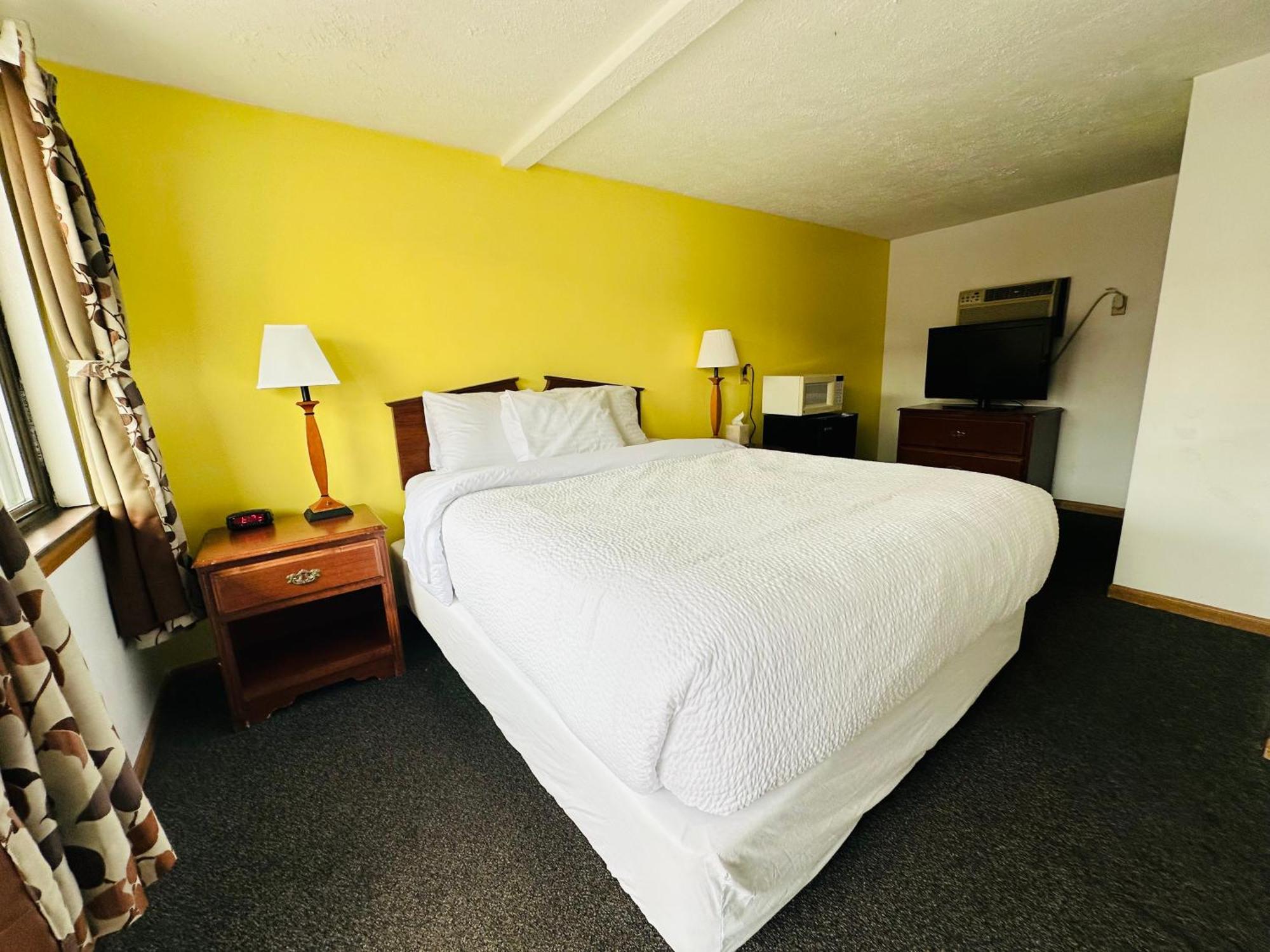Quality Lodge Sandusky Exterior photo